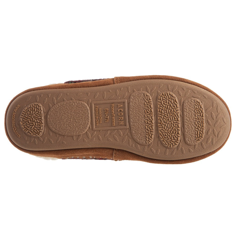 Women’s Recycled Camden Clog in Garnet Bottom Sole Tread#color_garnet
