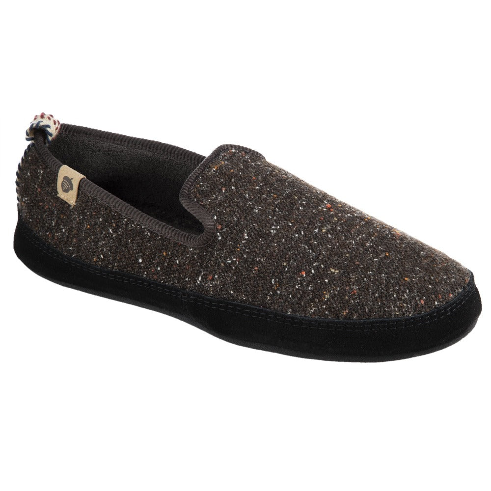 Men's Lightweight Bristol Loafer in Black Right Angled Shot#color_black