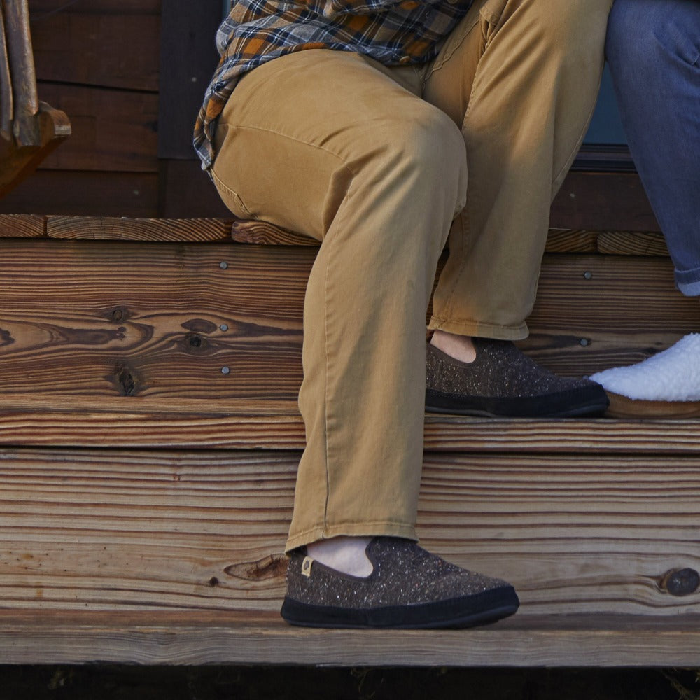Men's Lightweight Bristol Loafer in Black on model sitting on the steps of a porch#color_navy