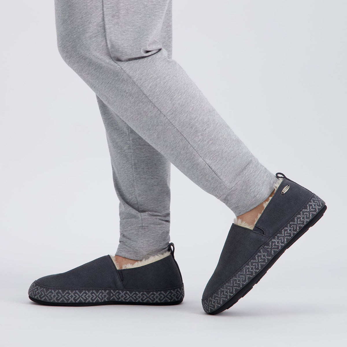 Men's Acorn Granger Moccasin slipper with soft leather upper and cozy lining, perfect for comfortable indoor wear.

#color_mineral