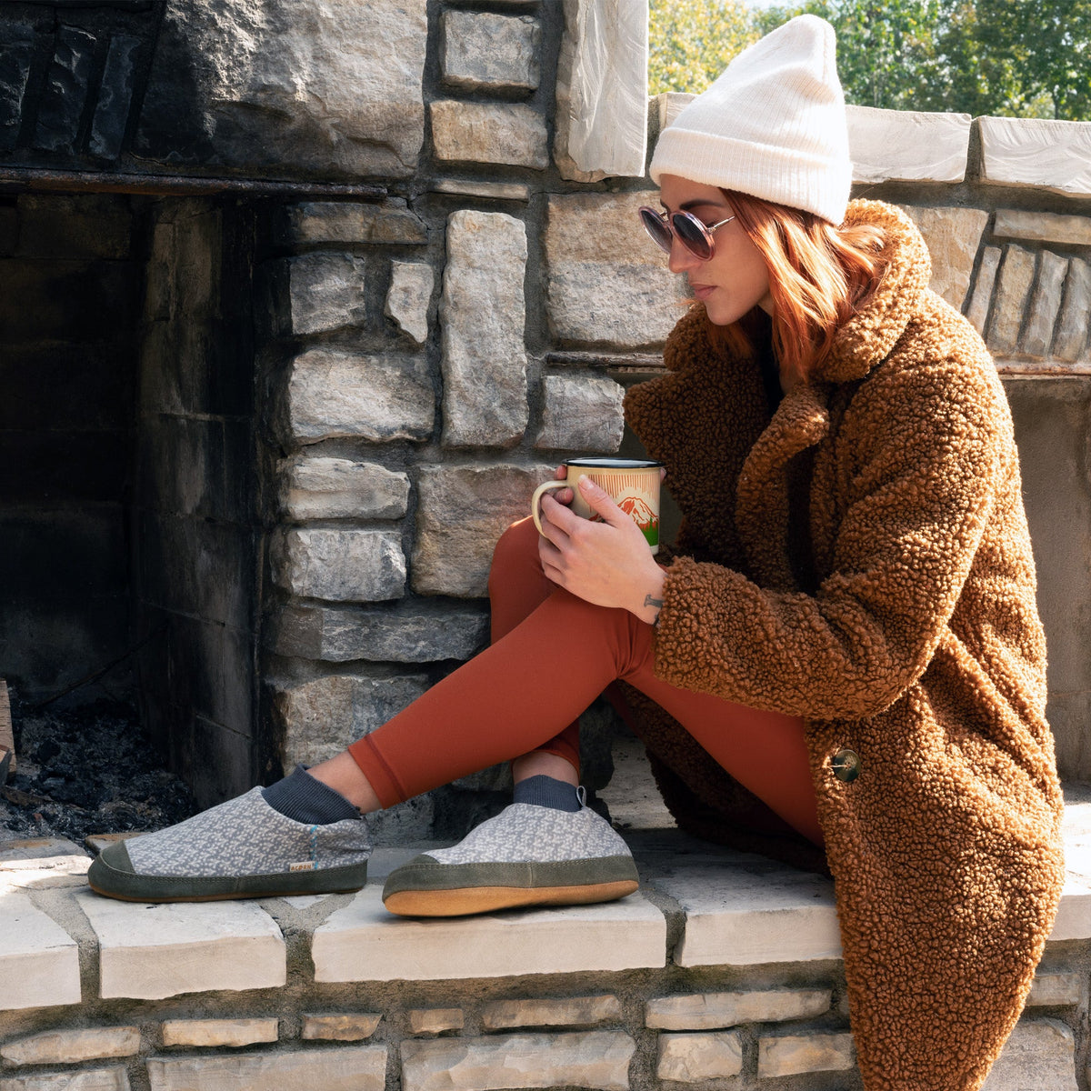Lady wearing Women's Polar Pair Short Ash Slipper Sock #color_ash