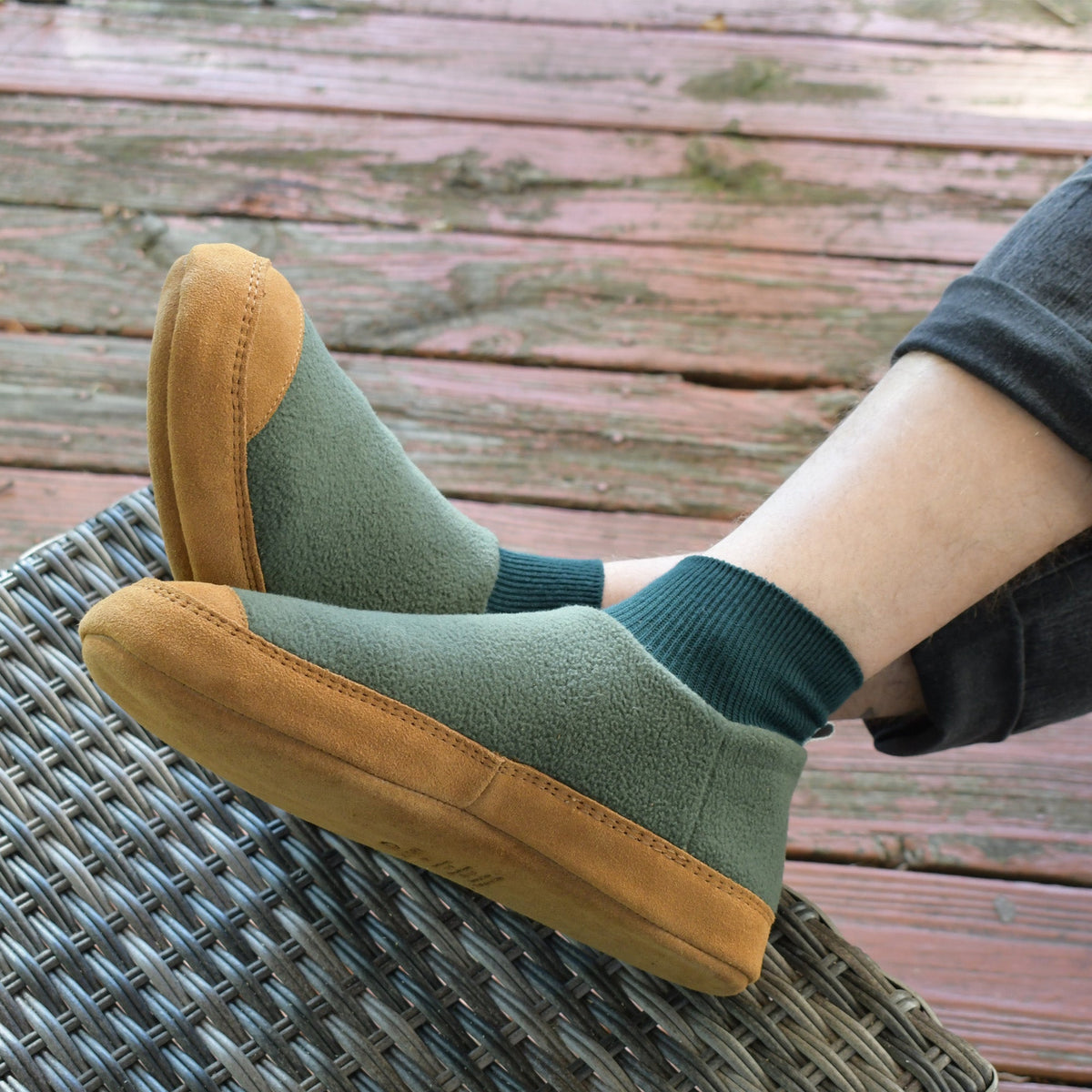 Men's Polar Pair Short Dark Pine Slipper Sock

#color_dark-pine
